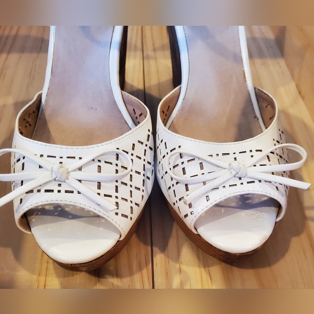 Restricted | wedges - Picture 6 of 8